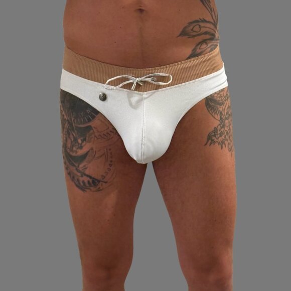 GIGO Sophisticated White Swim Brief – Men's Size M - Picture 5 of 6